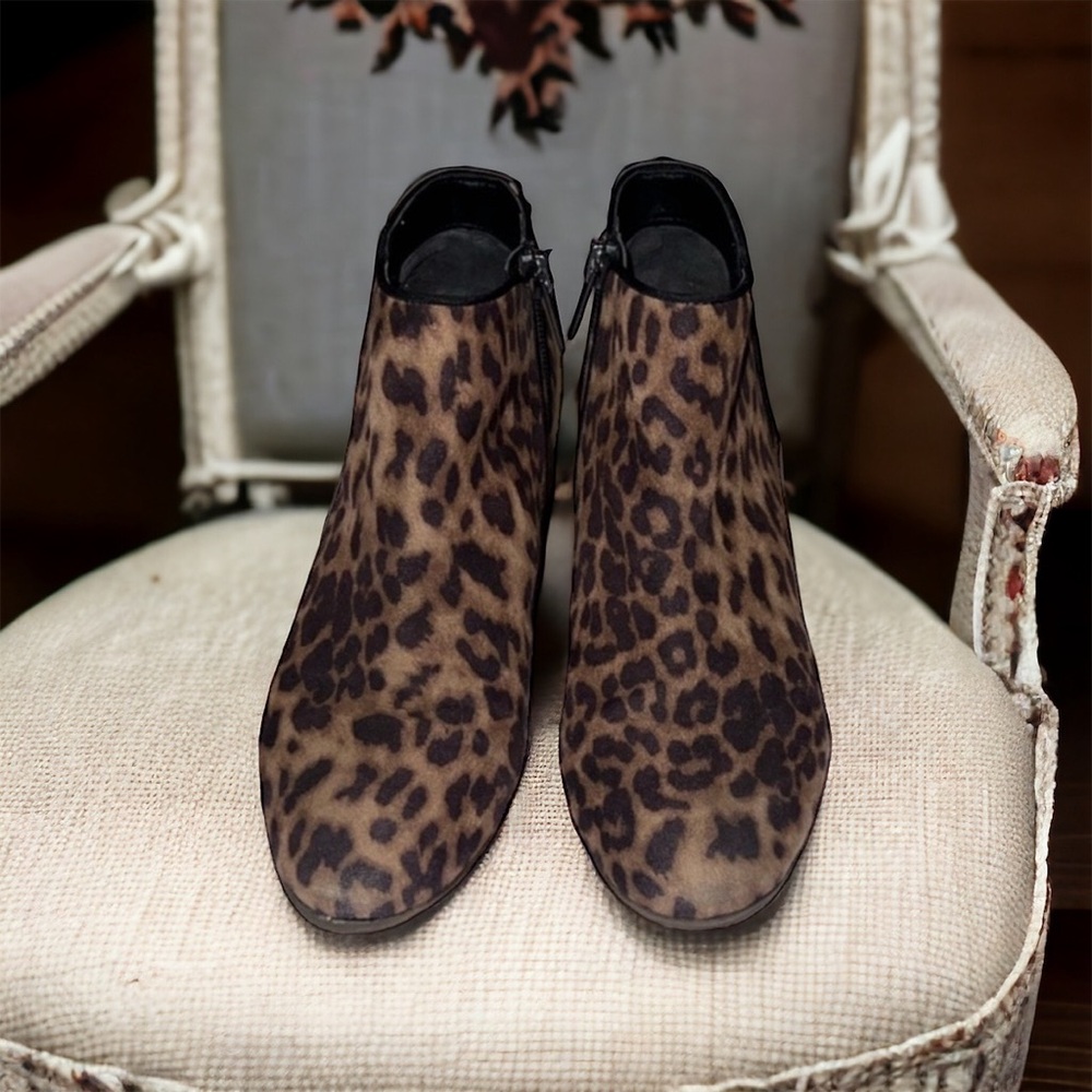 Circus by Sam Edelman animal print booties
